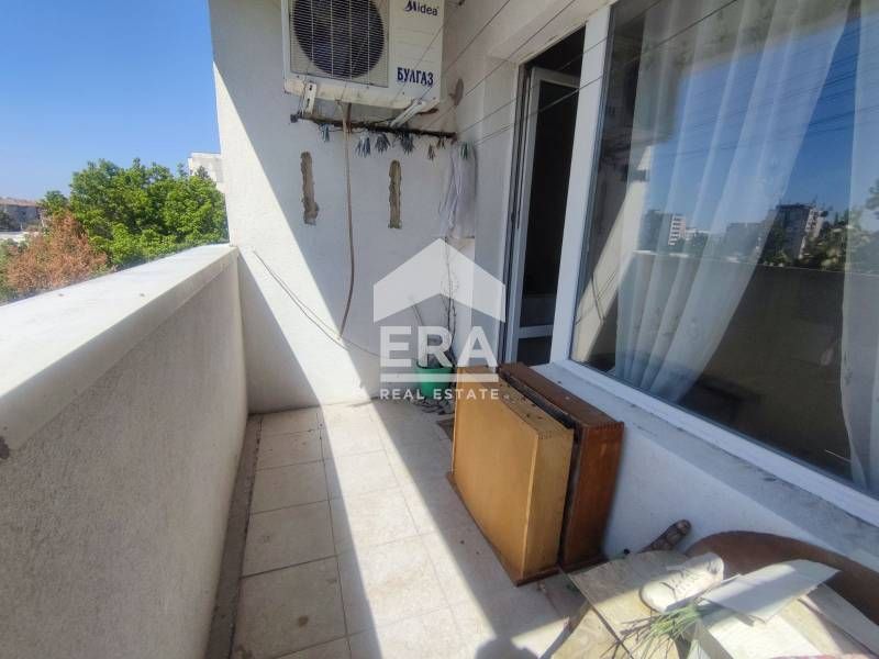 Страхотен апартамент до ритейл парк