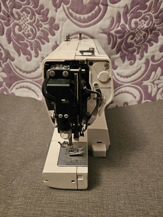 Швейная машинка Janome model EL532