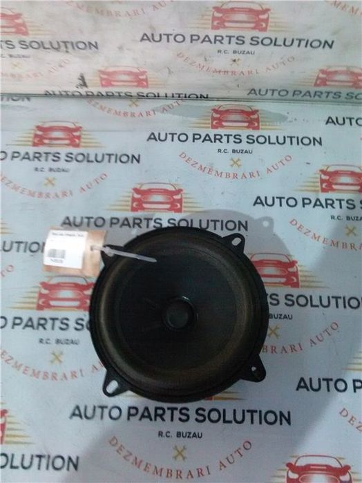 boxa usa dreapta fata dacia logan mcv