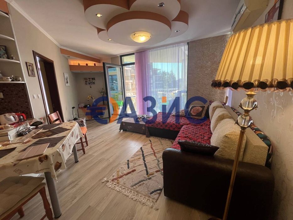 Продава се Двустаен апартамент в к.к. Слънчев бряг - 71 кв.м за 557 €/кв.м - Снимка #13