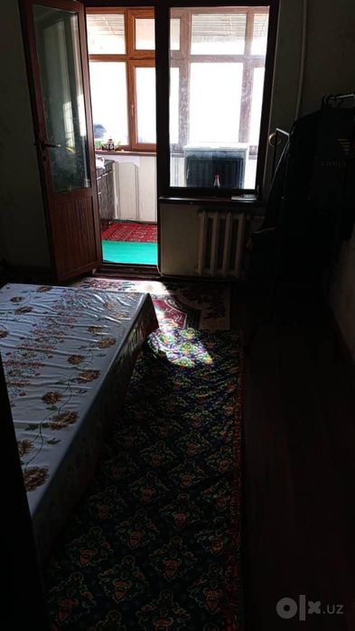 3 xonali kvartira sotiladi