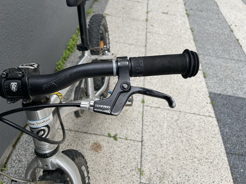Early rider seeker 16
