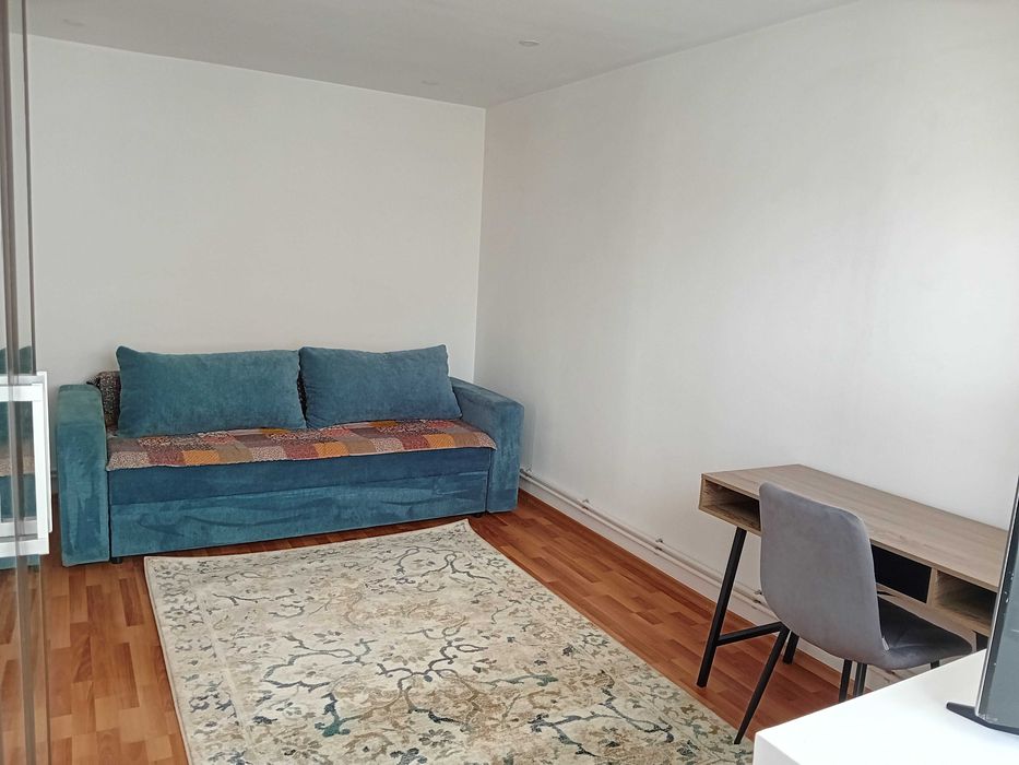 Inchiriez garsoniera, zona centrala