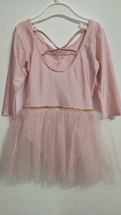 Детски рокли H & M - за балет и карнавални
