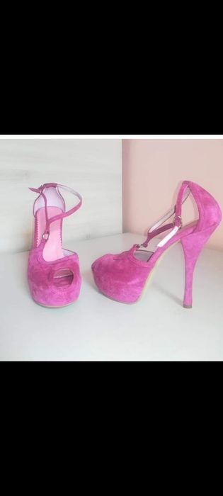 Sandale  Zara Bershka  36