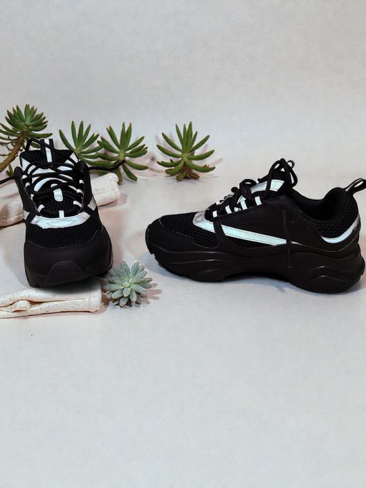 Adidași Dior b22