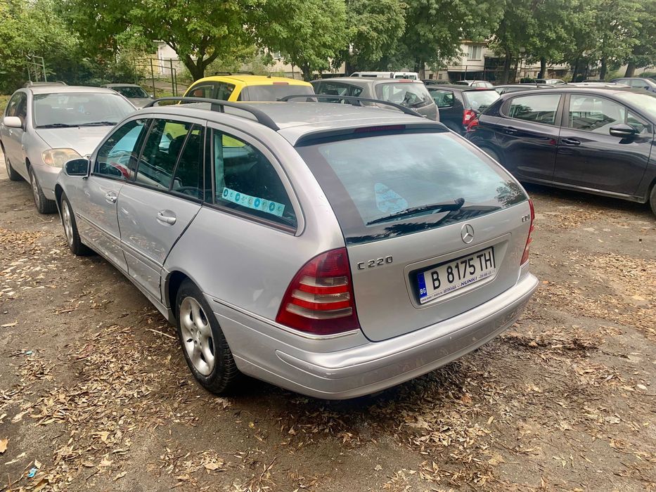Mercedes-Benz C 220