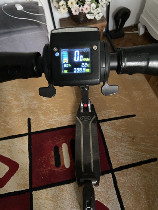 Vand trotineta electrica e-twow impecabila