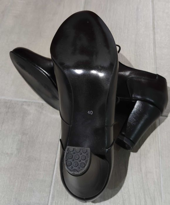 Pantofi COMOD, piele NATURALA, marime 40, NOU, Transport Gratuit