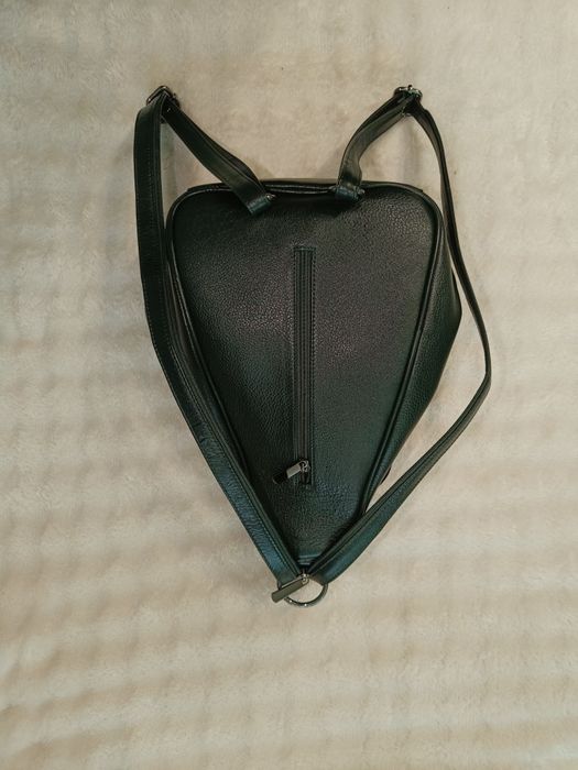 Продам кожаную сумку