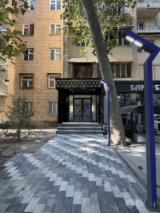 Чиланзар-24 Ширин евро нежилое помещение 65кв.м первая линия срочно