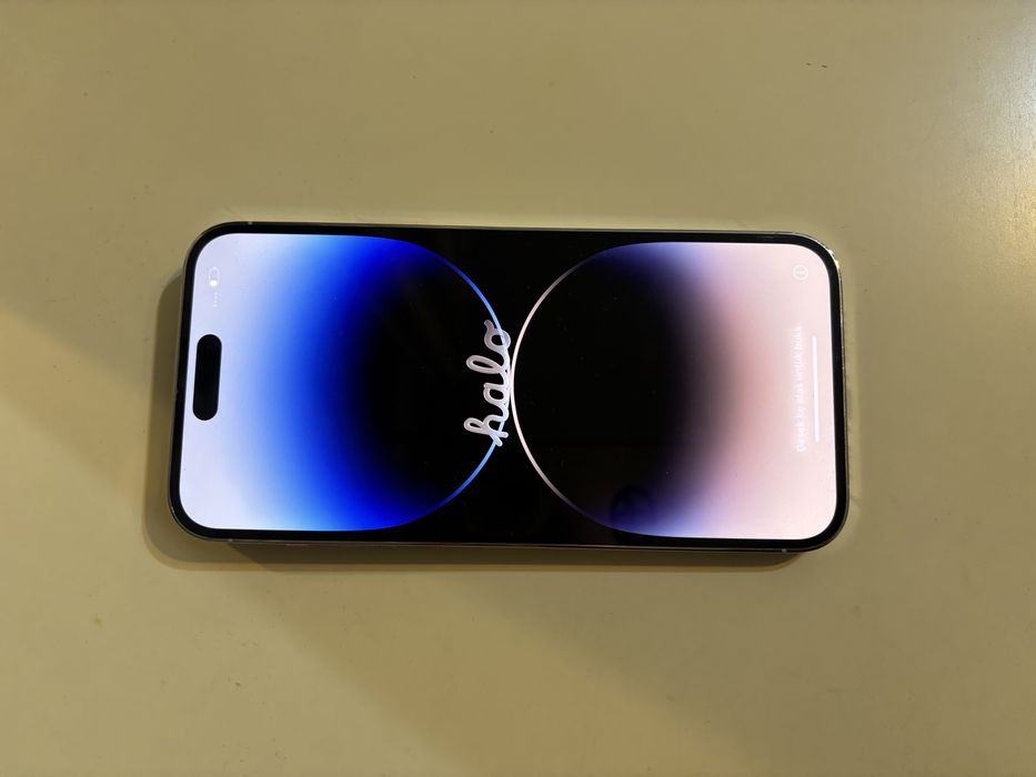 Продам Apple 14 Pro max