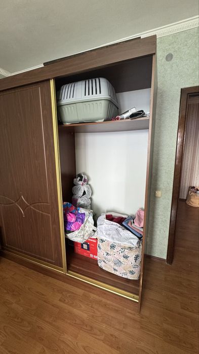 Продам шкаф купе