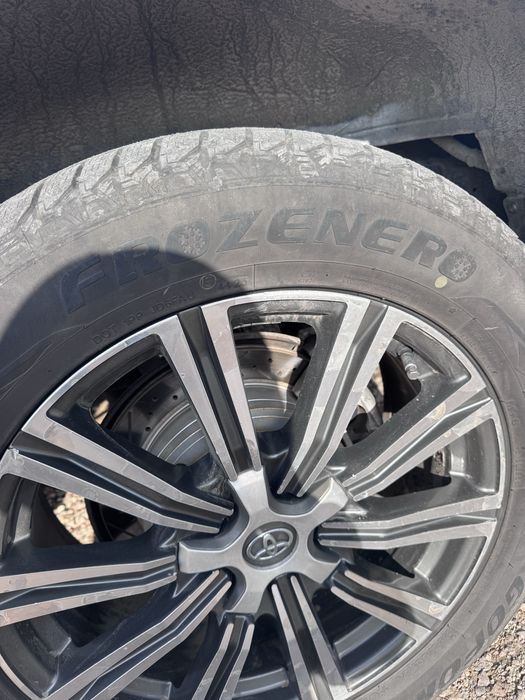 285/50 R20 комплект дисков с резиной