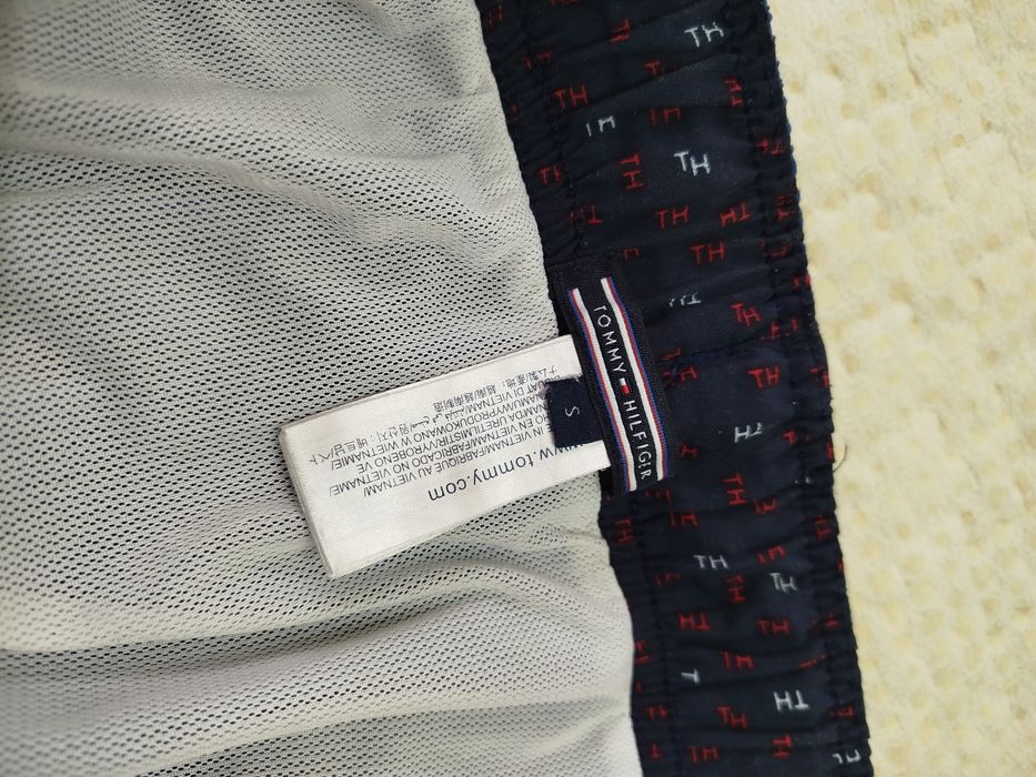 Шорты  Hilfiger.