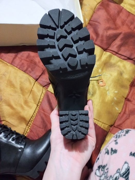 Продам ботильоны