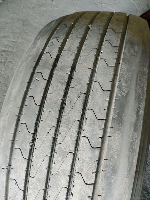 Продам шины на автомобиль