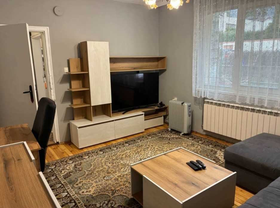 Двустаен апартамент под наем Драгалевци