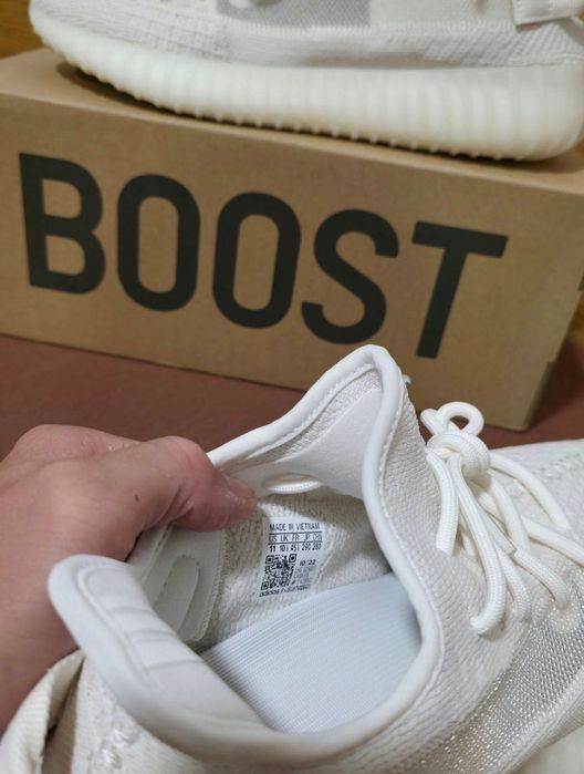 Adidas Yeezy Boost 350 V2 HQ6316 Größe 45 US 11 White