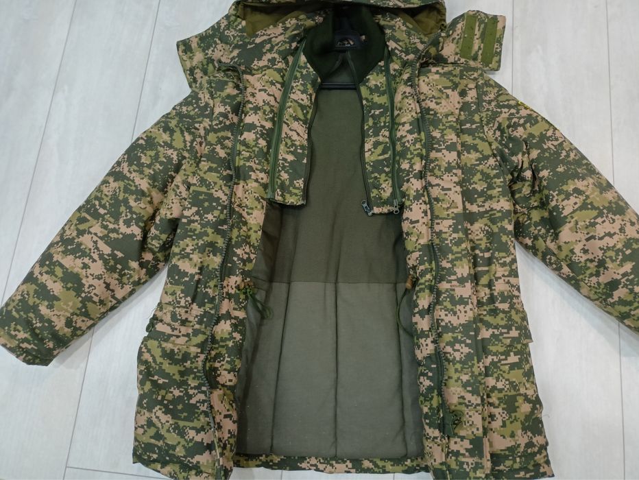 Бушлат и ушанка военная форма