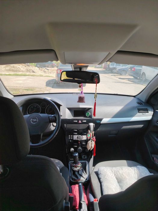 Opel astra h 2010