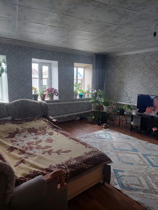 Продам дом поселок Бурлин