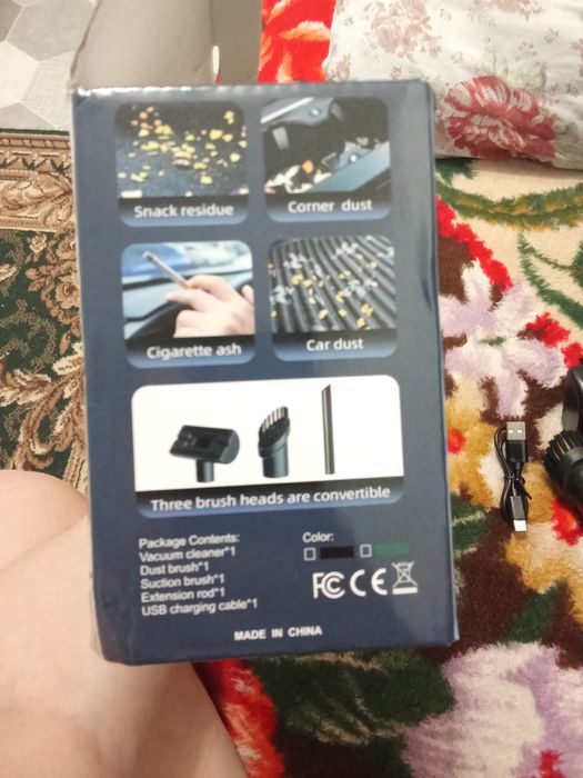 Продам ручной пылесос