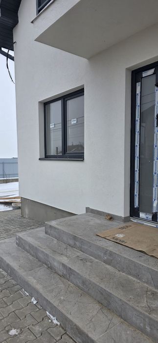 Vand casa  individuala