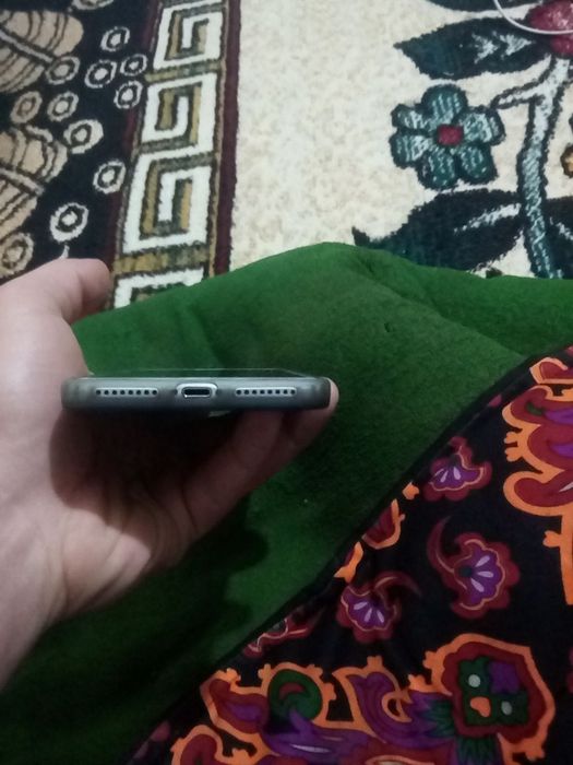 iPhone 8+ idial narxi 1.4 bolishi