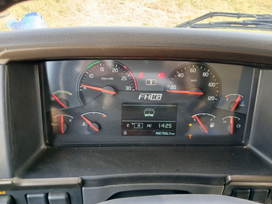 Vand Volvo FH16 anul de fab. 2011, importat din Norvegia.