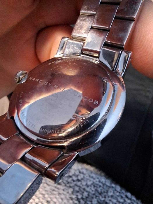 Часовник Marc Jacobs