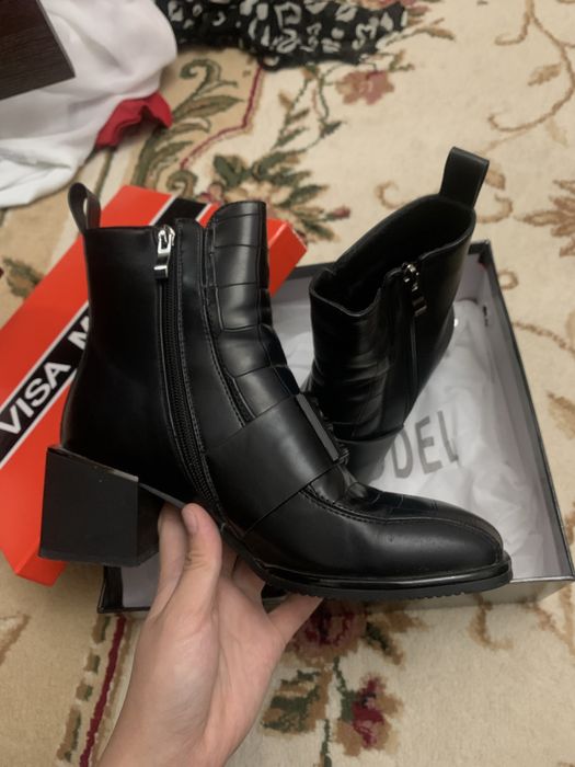 Осенний.   обувь