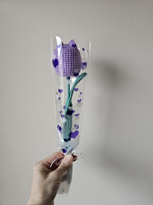 Разноцветни, ръчно плетени лалета за  Св. Валентин, 8- ми март , рожде