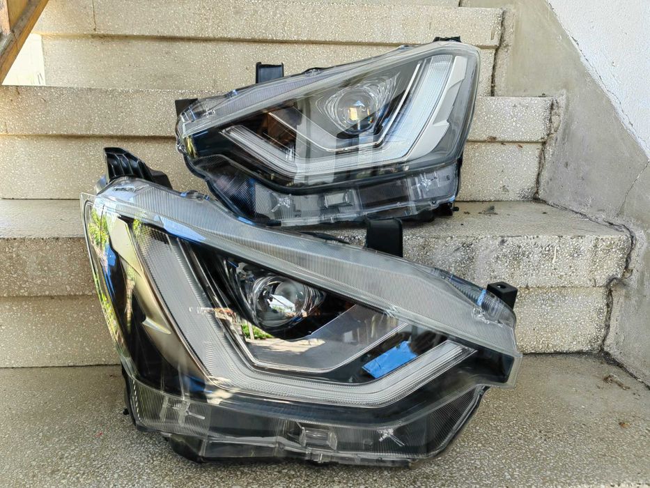 Фарове Isuzu D-Max LED ляв десен / Фарове Исузу Д-Макс / Фар Isuzu D-Max Оригинални