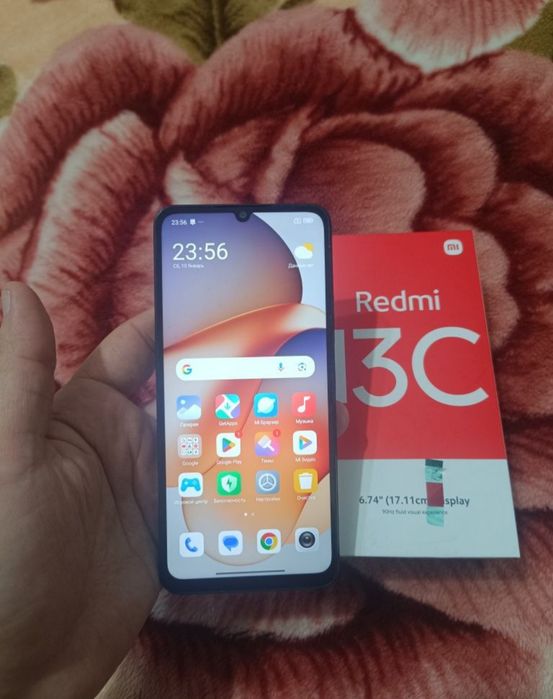 Xiaomi Redmi 13C 16/256GB Black Original Holati Yaxshi Karobka Bor Zor