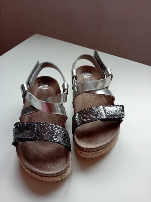 Летни сандалки 27 номер