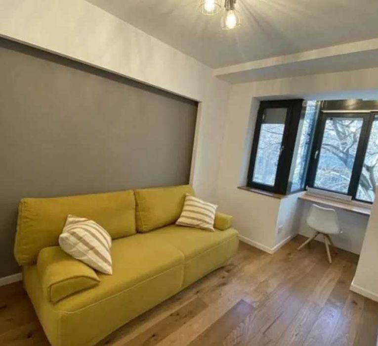 Дава се под наем Тристаен апартамент в Пловдив, Централна гара - 88 кв.м за 306 € - Снимка #3