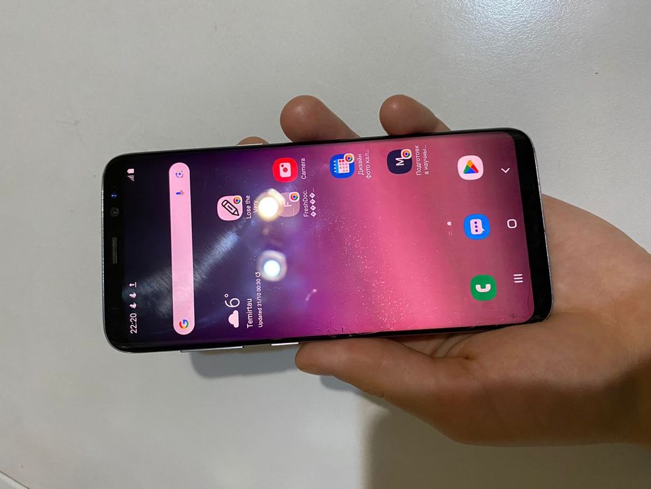 Андройд С8 телефон