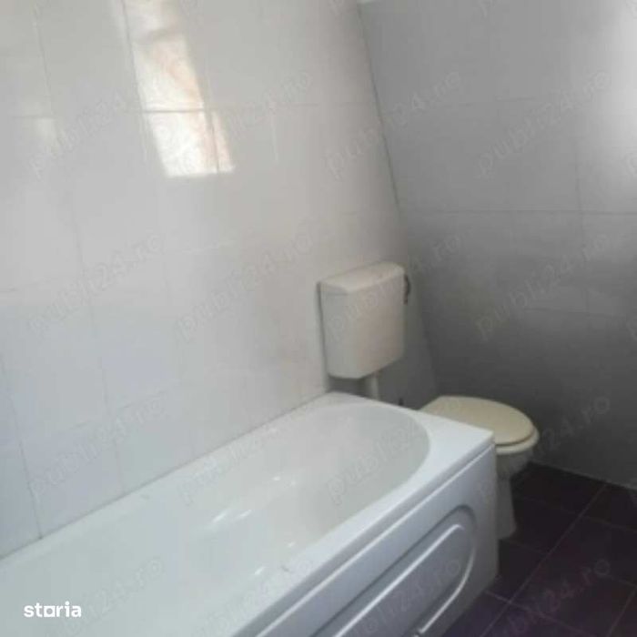 Apartament 2 camere de vanzare la mansarda Auchan Titan - View 2