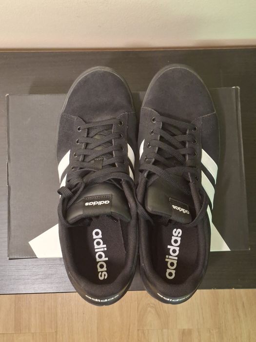 adidas Daily 4.0