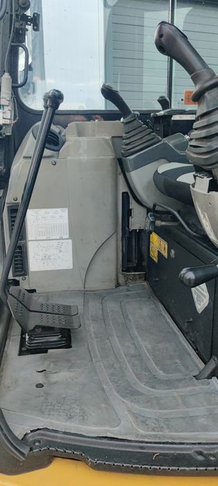 Miniexcavator CAT 303CR