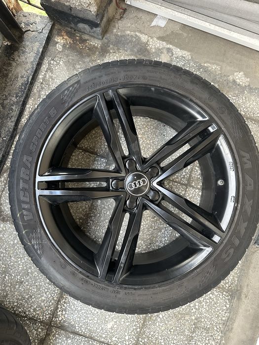 Джанти 19 5x112 с гуми MAXXIS 255/40/19