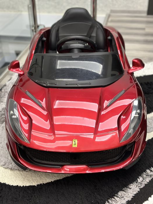 Электромобиль детский