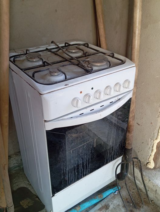 Газовая плита и духовка