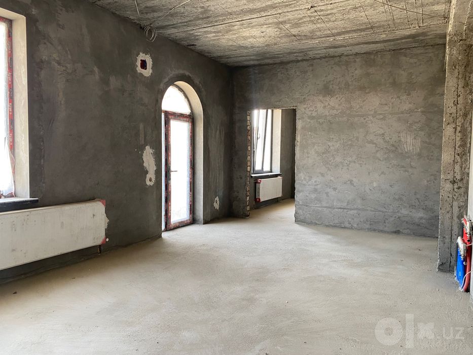 Motrid krugi yaqinida Townhouse sotiladi