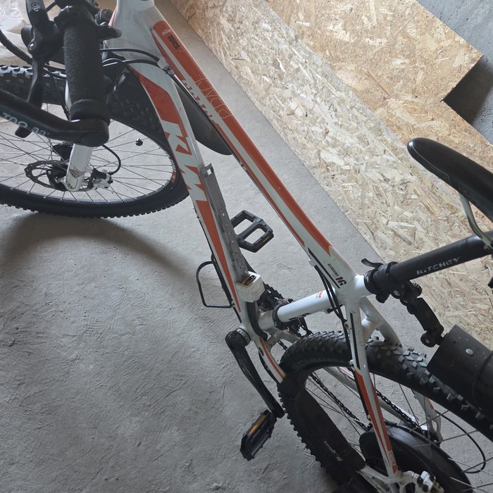 Bicicleta KTM E-bike E-race