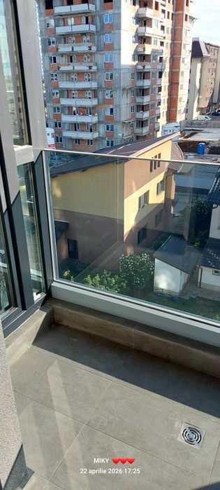 Închiriez  garsoniera Tower Residence