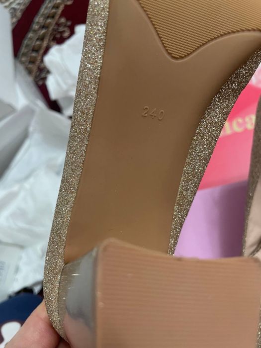 Zolushka tufli, kabluk