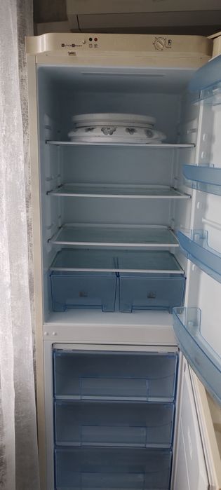 Продам холодильник полностью рабочий