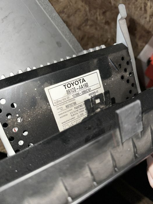 Штатный мафон от камри 35